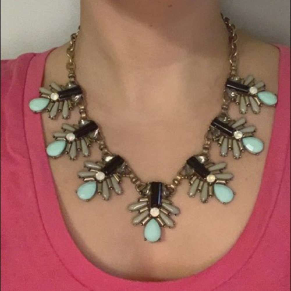 NWT Bella of Cape Cod Gold Necklace with Gems!